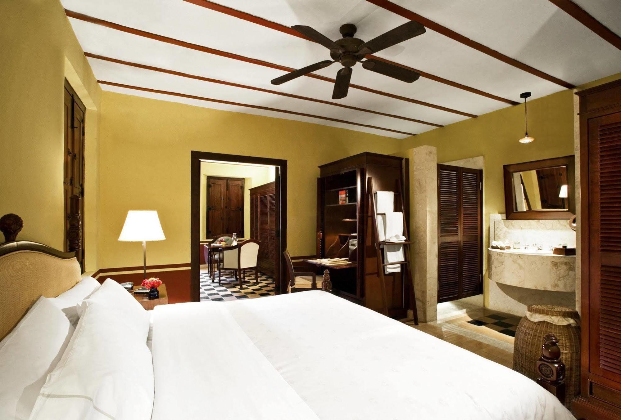 Hacienda Campeche Hotel Exterior photo