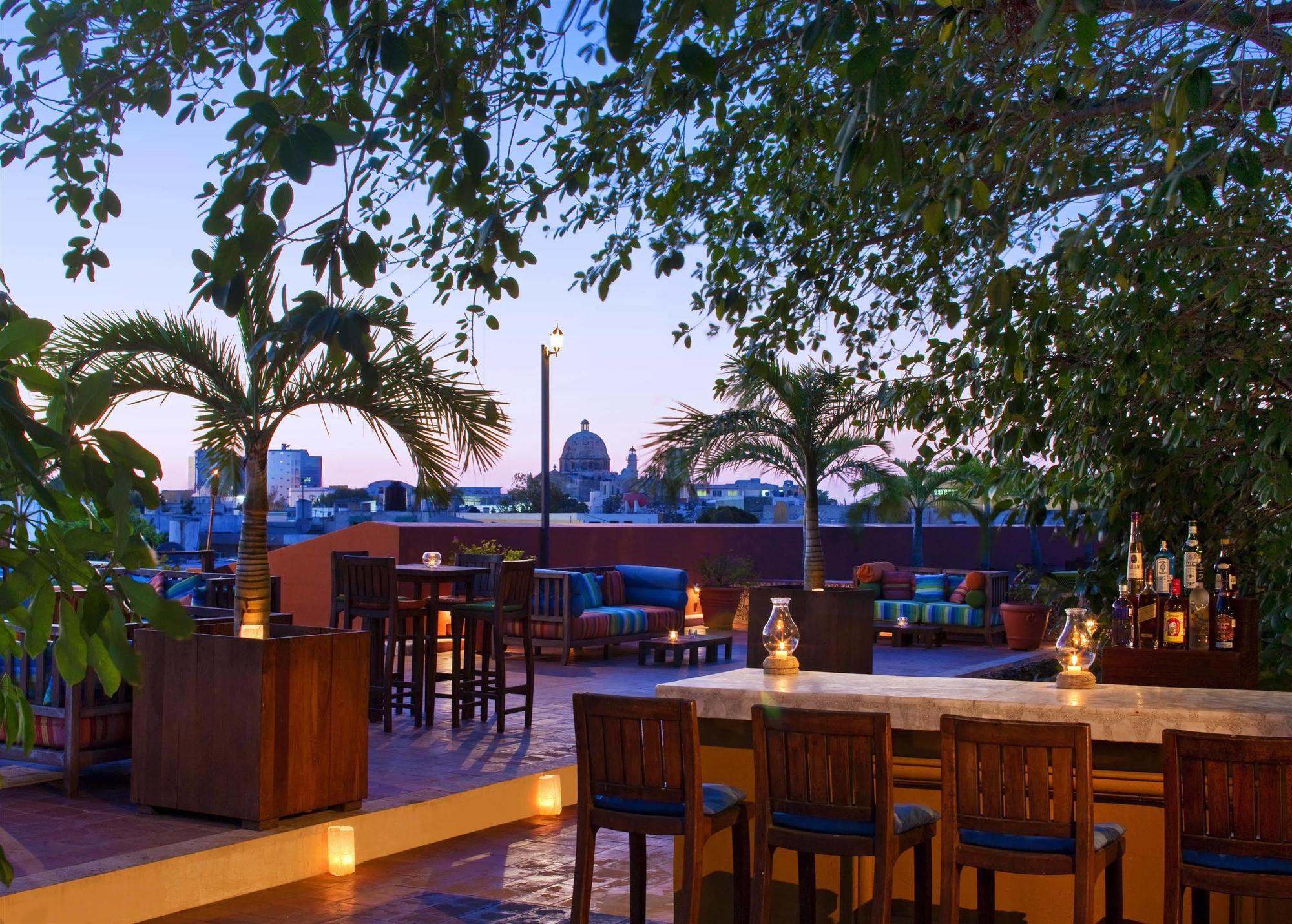 Hacienda Campeche Hotel Restaurant photo
